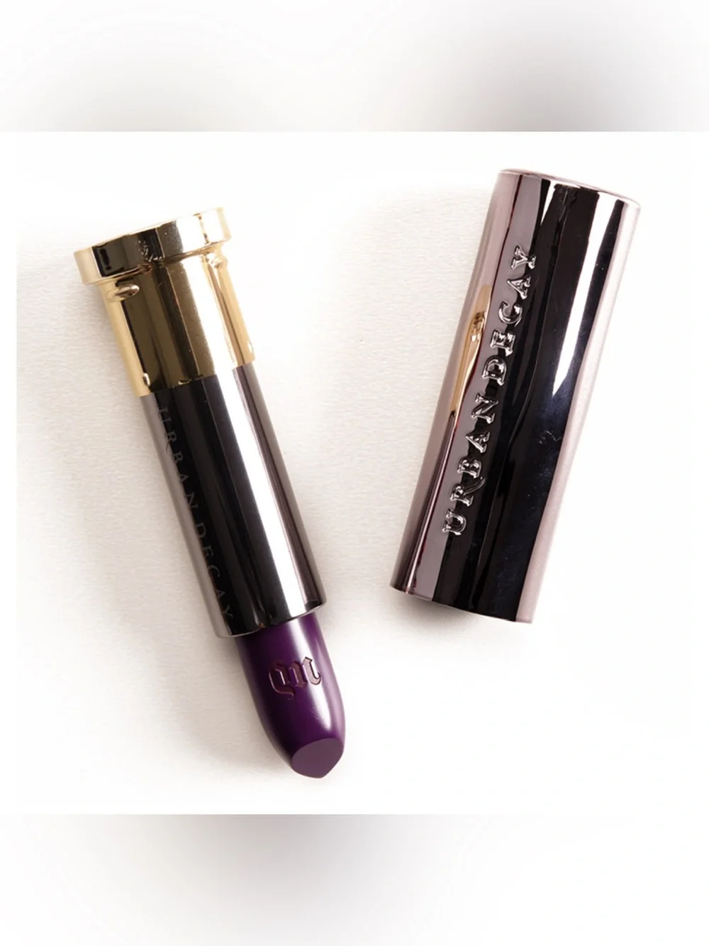 NIB Urban Decay Vice Lipstick - Jawbreaker (Mega Matte)